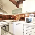 Nest Flats Alhacaba *