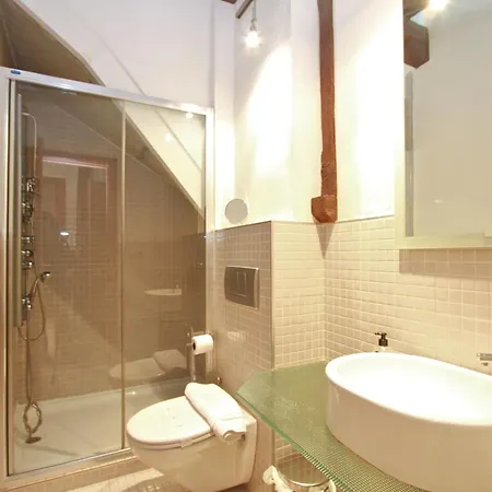 Nest Flats Alhacaba Apartment *