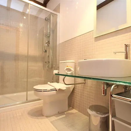 Apartment Inside Alhacaba *