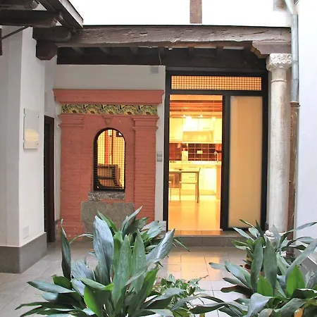 Apartment Inside Alhacaba *