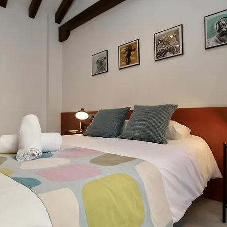 Inside Alhacaba Apartment Granada